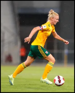 defensive midfielder