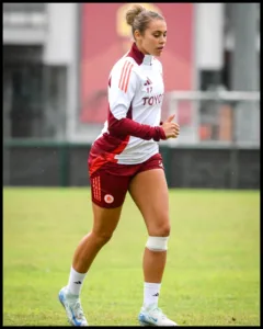 Alayah Pilgrim footballer