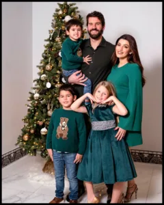 Alisson Becker with family