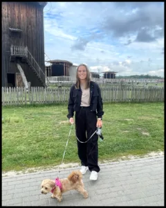 Ewa Pajor is with her puppy