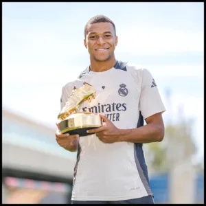 Kylian Mbappé with golden boot