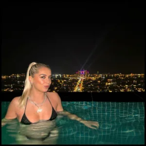 Poppy Pattinson is in the swimming pool