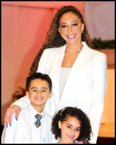 Sydney Leroux with kids