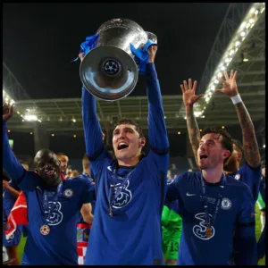 Andreas Christensen with the champions trophy