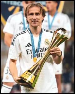 Luka Modrić with award