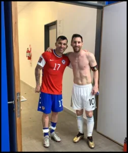 Gary Medel with messi