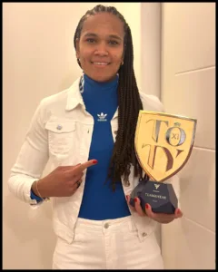 Wendie Renard with an award
